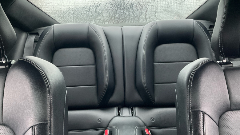 Ford Mustang 5.0 V8 GT 2dr Auto Petrol Coupe